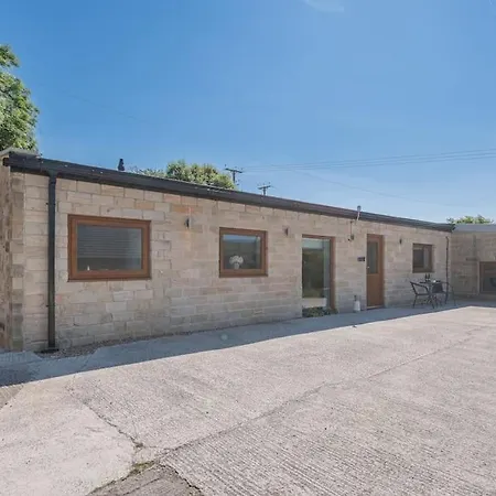 Barn & Skipton